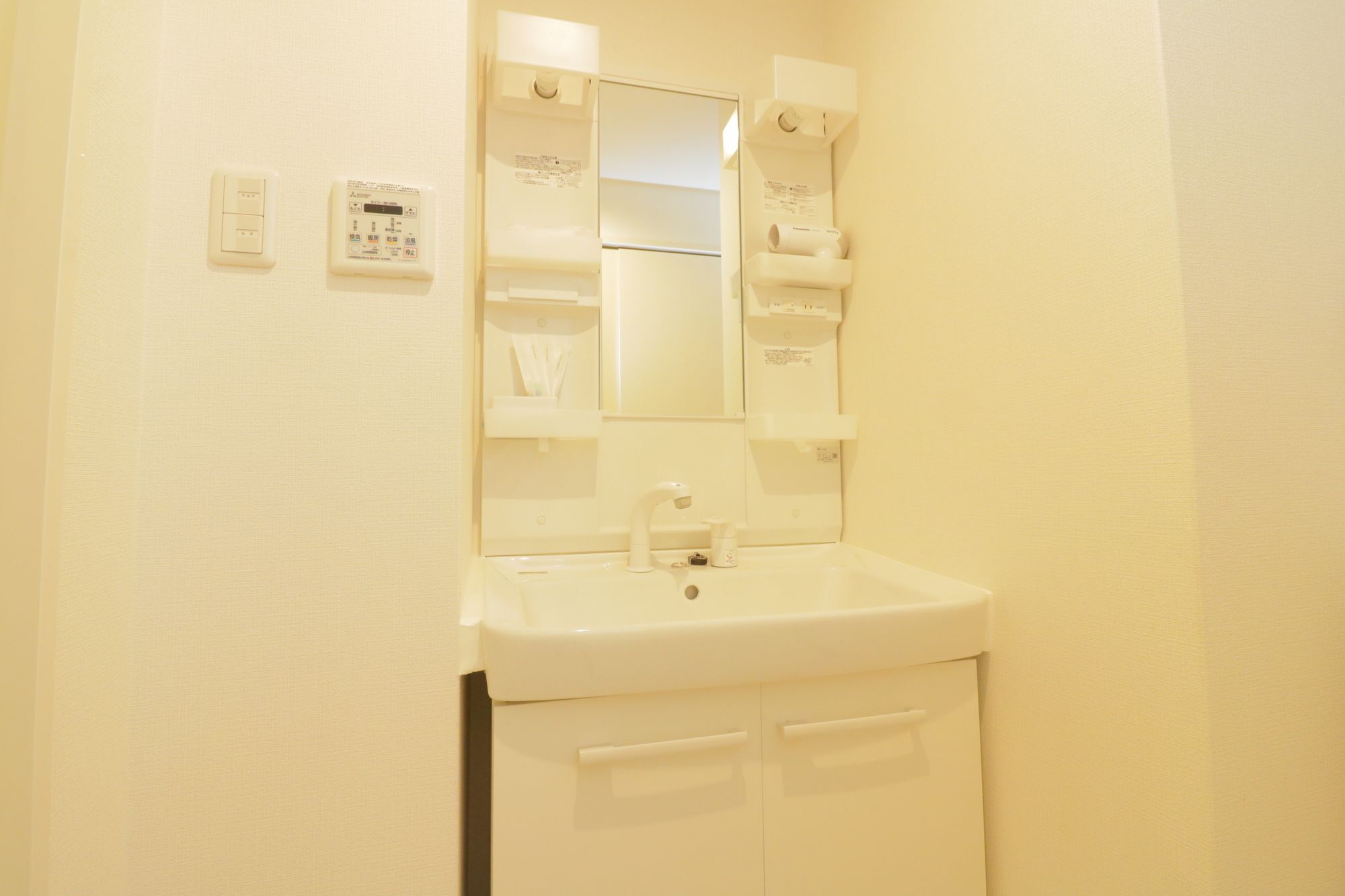 Hg Cozy Hotel No 49 京セラドーム前 Осака Экстерьер фото